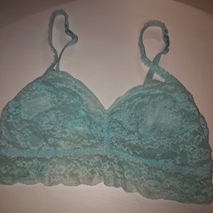 Victoria’s Secret Pink Bralette in (M)! Aqua blue